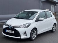 begagnad Toyota Yaris Hybrid e-CVT Euro 6