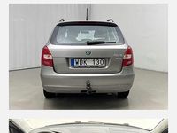 Begagnad Skoda Fabia 86 HK (63 kW) 2012 Kombi