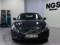 Begagnad Volvo V60 Summum 205 HK (150 kW) 2011 Grå Kombi