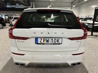 Begagnad Volvo XC60 Momentum 250 HK (183 kW) 2019 Vit SUV