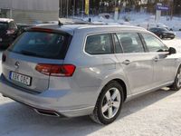 begagnad VW Passat Sportscombi GTE Laddhybrid Drag Värmare