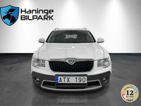 Begagnad Skoda Superb 141 HK (103 kW) 2012 Vit Kombi