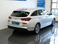 begagnad Hyundai i30 Kombi 1.4 T-GDi DCT VÄLUTRUSTAD KAMRA Sv-Såld 2020, Kombi