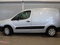 Begagnad Citroën Berlingo 75 HK (55 kW) 2012 Silver Minibuss