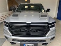 begagnad Dodge Ram LARAMIE Crew Cab 5.7 V8 HEMI 4x4 395hk OMGÅENDE LE