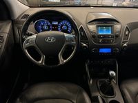 begagnad Hyundai ix35 2.0 CRDi 4WD Nyservad / Drag / Motorvärmare