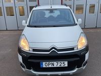Begagnad Citroën Berlingo 115 HK (84 kW) 2014 Vit Minibuss