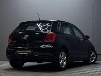 Begagnad VW Polo 86 HK (63 kW) 2013 Svart Halvkombi