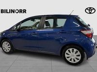 Begagnad Toyota Yaris Active 112 HK (82 kW) 2019 Blå Halvkombi