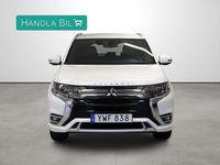 Begagnad Mitsubishi Outlander P-HEV 135 HK (99 kW) 2018 Vit SUV