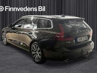 Begagnad Volvo V60 Momentum 253 HK (186 kW) 2020 Mörkbrun Kombi