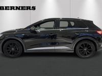 Begagnad Audi Q4 e-tron S-Line 219 kW (299 HK) 2023 Svart SUV
