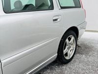 Begagnad Volvo V70 Standard 170 HK (125 kW) 2007 Kombi