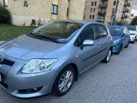 Begagnad Toyota Auris 124 HK (91 kW) 2008 Halvkombi