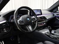 begagnad BMW 520 d xDrive 190HK Automat M-Sport Innovation Se spec