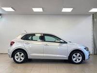 Begagnad VW Polo 95 HK (69 kW) 2018 Silver Halvkombi