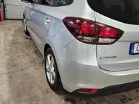Begagnad Kia Carens 141 HK (103 kW) 2017 Minibuss