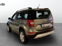 Begagnad Skoda Yeti 140 HK (102 kW) 2015 Grön SUV