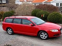 Begagnad Volvo V70 145 HK (106 kW) 2008 Röd Kombi
