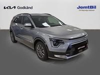 Begagnad Kia Niro Advance 185 HK (136 kW) 2024 Grå SUV