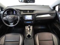 begagnad Toyota Avensis Combi 2.0 Multidrive S 152hp 2018