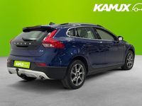 Begagnad Volvo V40 CC Ocean Race 190 HK (139 kW) 2015 Blå Kombi