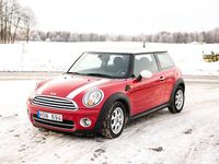 Begagnad Mini Cooper D 109 HK (80 kW) 2009 Halvkombi