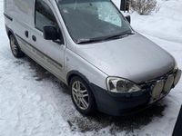Begagnad Opel Combo 75 HK (55 kW) 2005 Van