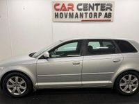 Begagnad Audi A3 Sportback Comfort 200 HK (147 kW) 2006 Silver Halvkombi