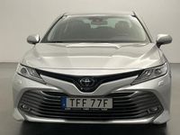 begagnad Toyota Camry 2.5 Hybrid 2019, Sedan