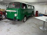 Begagnad VW T2 68 HK (50 kW) 1974 Grön Van