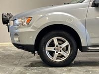 Begagnad Mitsubishi Outlander 156 HK (114 kW) 2010 Silver SUV