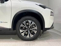 begagnad Nissan X-Trail e-POWER Acenta 30000kr tillbehör & Serv Lager
