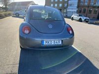 begagnad VW Beetle New1,6 låg mil 112…