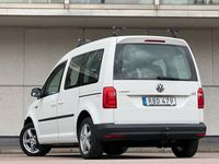 begagnad VW Caddy Life 2.0 TDI Euro 6 Dragkrok 5-sits