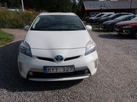 Begagnad Toyota Prius Plug-in Hybrid 136 HK (100 kW) 2012 Vit Halvkombi