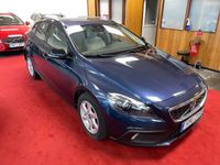 begagnad Volvo V40 CC D2 Momentum nykamrem/nyserv