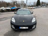 Begagnad Porsche Panamera 4S 400 HK (294 kW) 2012 Svart Sedan