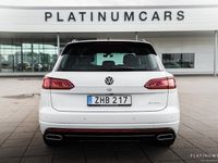 begagnad VW Touareg R 4M eHYBRID Sv.såld Pano IQ 2022, SUV
