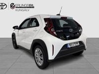 Begagnad Toyota Aygo X Play 72 HK (52 kW) 2023 Vit SUV