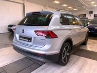 begagnad VW Tiguan 2.0 TDI SCR BlueMotion 4Motion Executive E