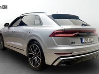 Begagnad Audi Q8 S-Line 344 HK (253 kW) 2021 Florettsilver metallic SUV