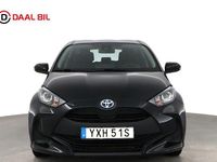 Begagnad Toyota Yaris 2021 Svart Halvkombi