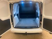 begagnad VW Caddy Cargo 2.0 TDI Cockpit/Kamera/Drag/LED MOMS