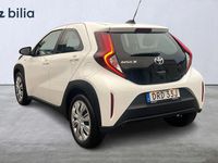 Begagnad Toyota Aygo X Play 72 HK (52 kW) 2022 Vit SUV