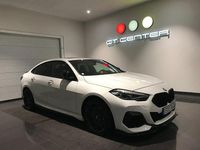 Begagnad BMW M235 M Performance 306 HK (225 kW) 2020 Vit/svart läder Sedan