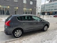 Begagnad Peugeot 3008 2010 Kombi