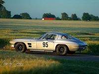 Begagnad Chevrolet Corvette Stingray 447 HK (328 kW) 1963 Silver Sportkupé