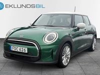 Begagnad Mini Cooper 136 HK (100 kW) 2023 Grön Halvkombi