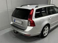 Begagnad Volvo V50 Momentum 136 HK (100 kW) 2007 Grå Kombi